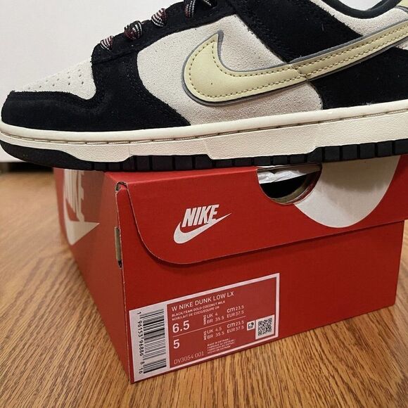 NEW! Nike Dunk Low LX Black Suede Team Gold Wmns size 6.5 men size 5 DV3054-001 - Picture 10 of 10